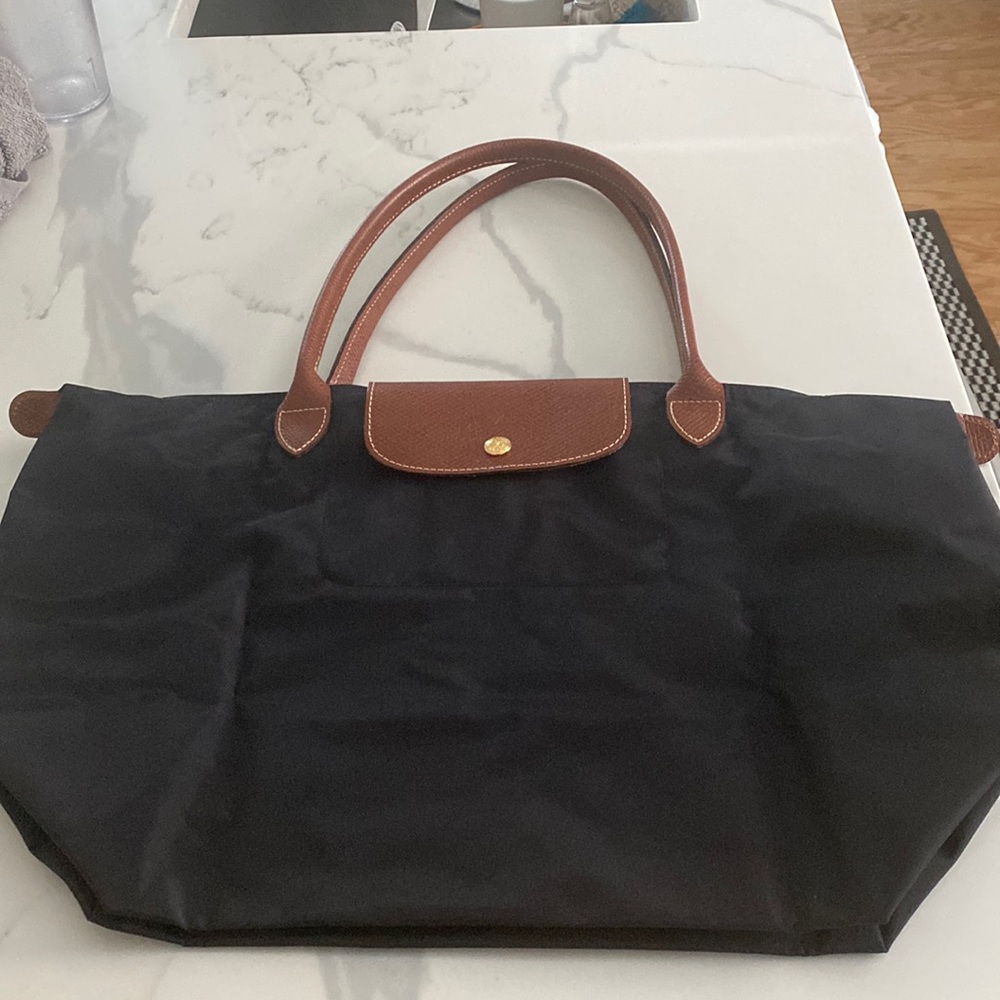 New Black Nylon with leather straps Longchamp tote